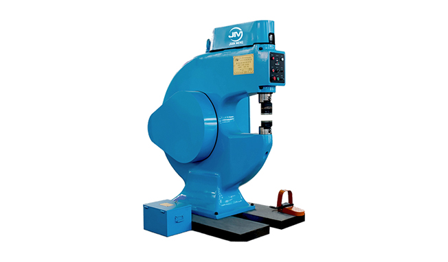 เครื่องขึ้นรูปพลังงาน PF665